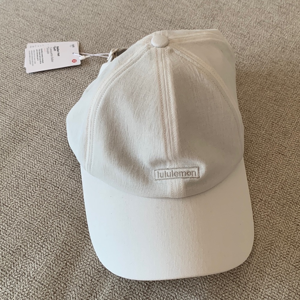 BNWT Lululemon Baller Hat Soft Bone/ Raw Linen